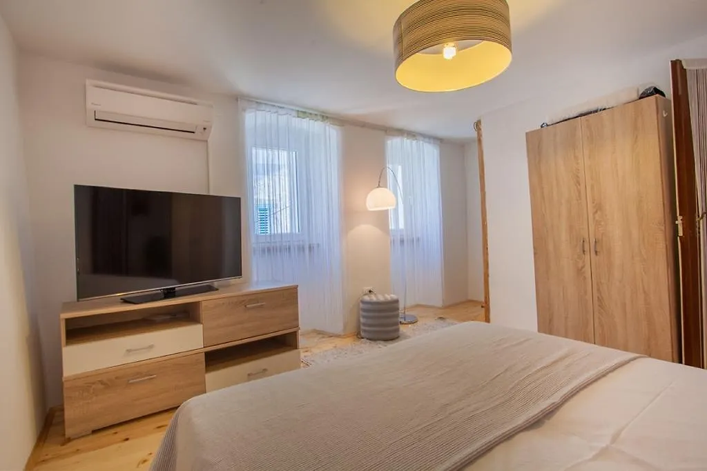 Honey Apartments 茨雷斯 克罗地亚
